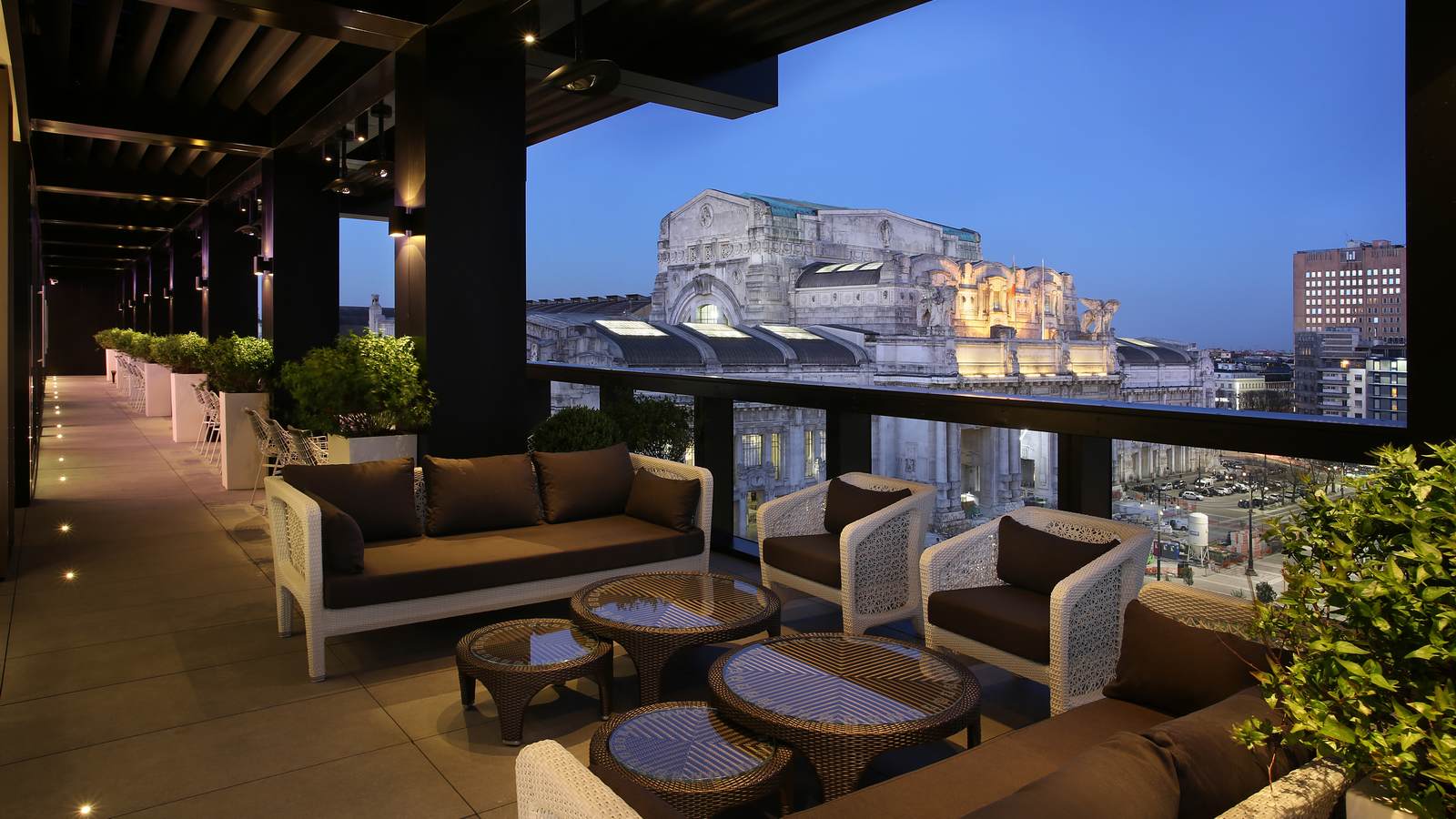 rooftop bars hotel gallia milano