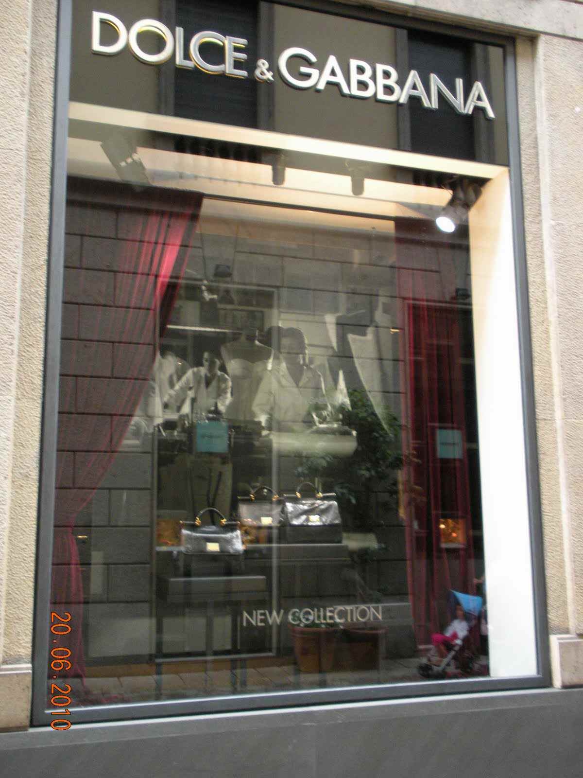 palazzo-dolce-gabbana-milano