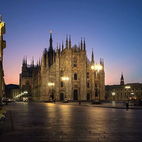 pasqua turismo milano