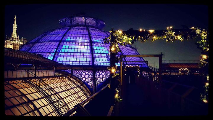Featured image for 'Tour sui tetti di notte a lume di lanterne'