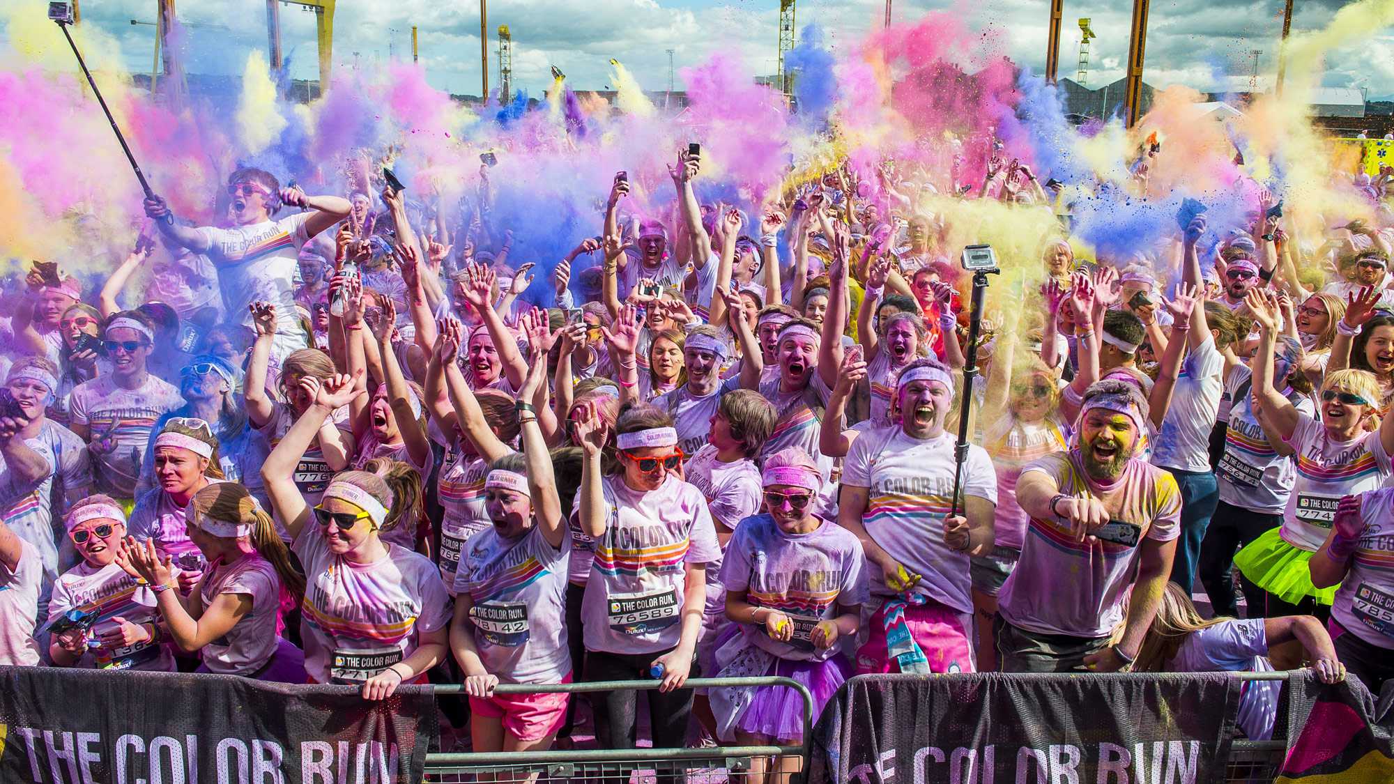 Color Run 2017 La Corsa In Cui Si Parte Vestiti Di Bianco Coloring Wallpapers Download Free Images Wallpaper [coloring654.blogspot.com]