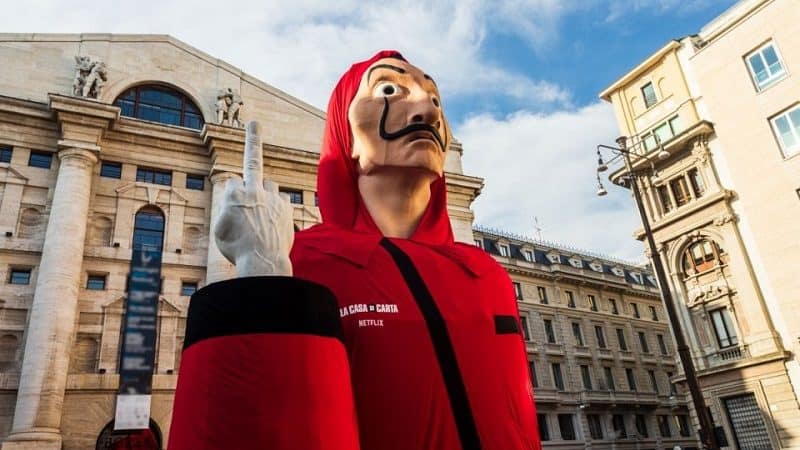 sono diversamente scarpe da corsa migliore LA CASA DI CARTA: una maxi installazione in Piazza Affari sono diversamente scarpe da corsa migliore LA CASA DI CARTA: una maxi installazione in Piazza Affari