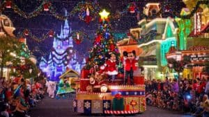 Immagini Natale Walt Disney.Capodanno Disneyland Paris Lasciati Incantare Dalla Vera Magia Natalizia
