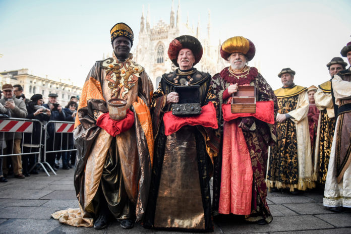 Corteo dei Re Magi da Piazza Duomo a Sant'Eustorgio re magi milano